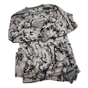 Northern Explosion Men's Gray Camo 2pc Thermal Set Top/Bottom Size M